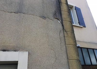 Réparation des fissures à Corbeil Essonne, rénovation extérieure en cours