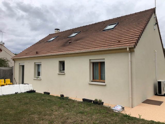Façades Essonne maison construction en cours.