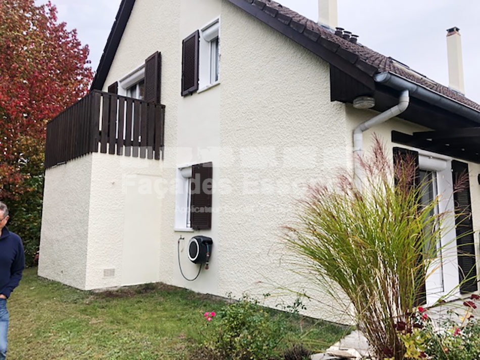 Artisan peintre à Viry-Châtillon - État final de la façade après travaux de peinture
