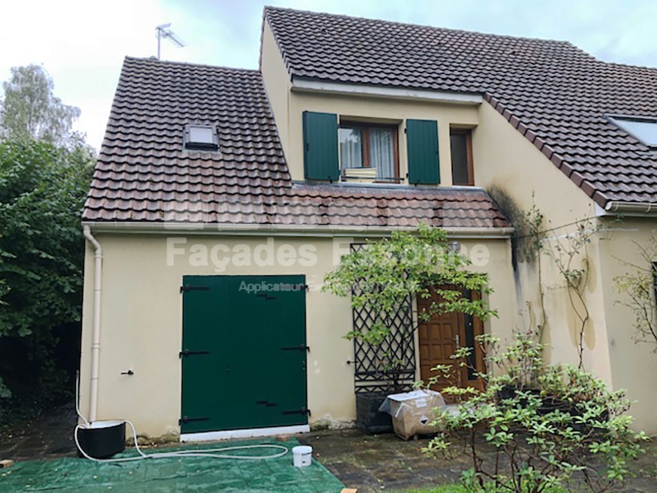 Traitement contre l’humidité à Viry-Châtillon, avant travaux de rénovation extérieure